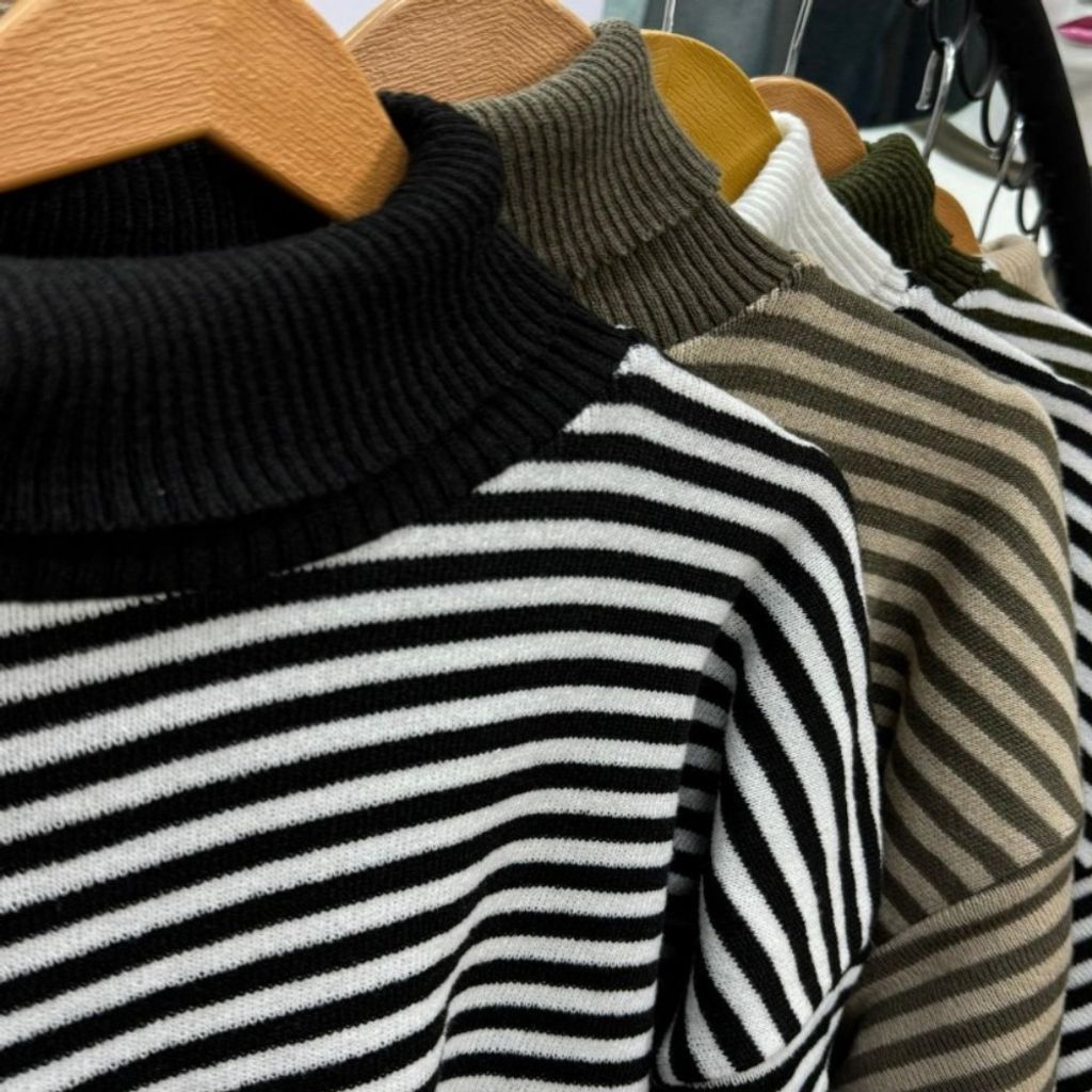 مشخصات بلوز بافت راه راه یقه اسکی زنانه کد 60