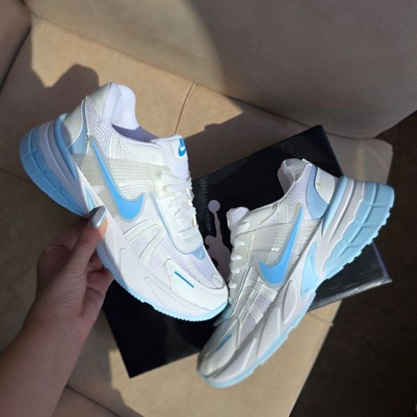 کتونی نایک وی تی کی