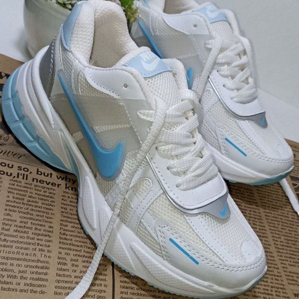 کتونی نایک وی تی کی