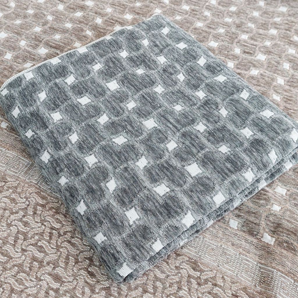 خرید آنلاین زیرسفره ای مخمل شانل طرح قلب