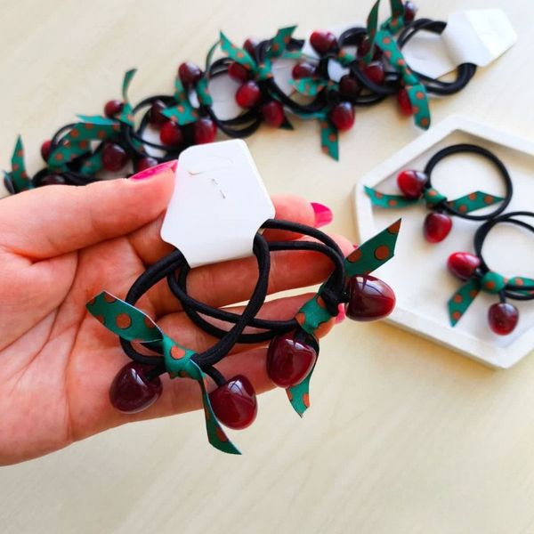 کشمو آلبالویی جذاب ks637