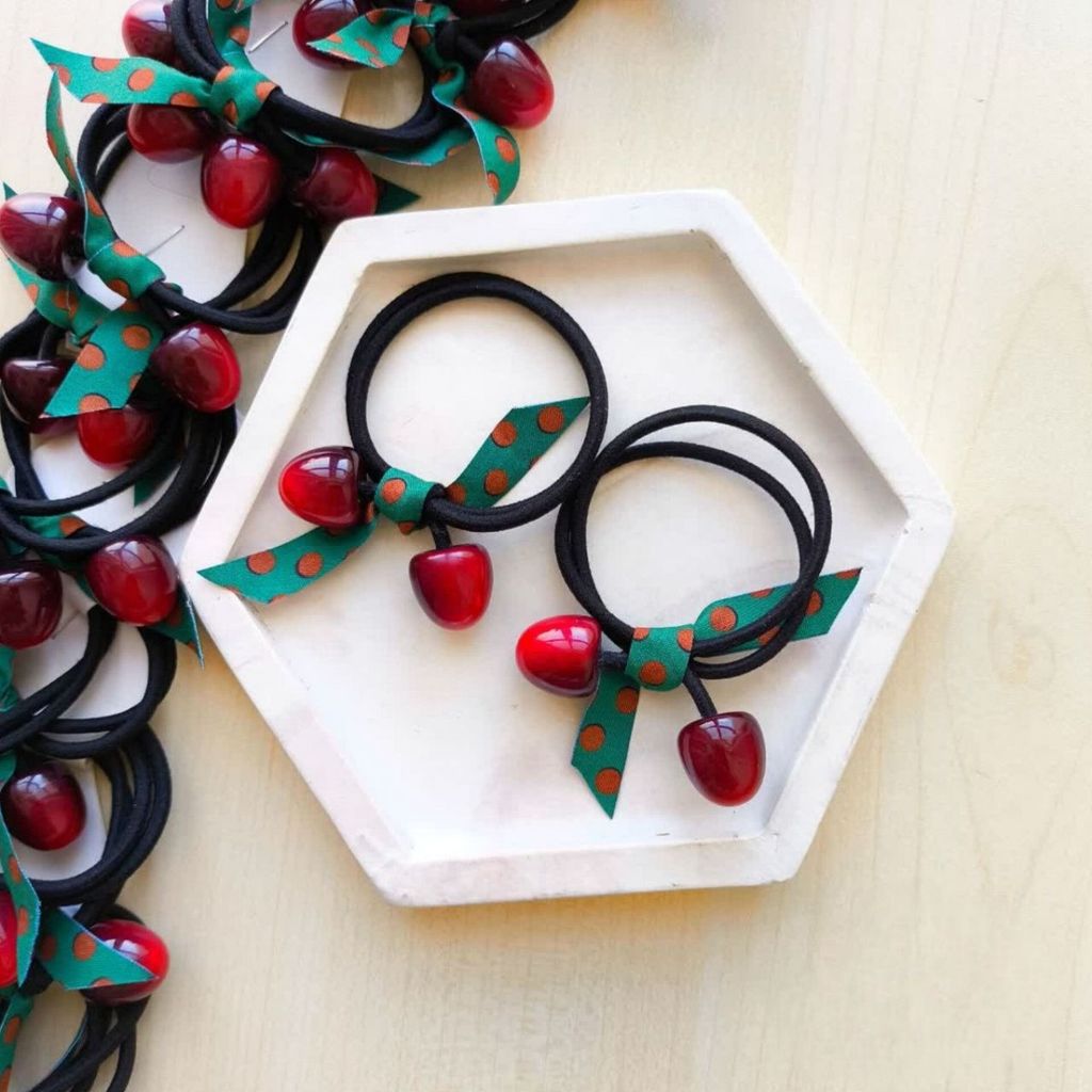 خرید انلاین کشمو آلبالویی جذاب ks637