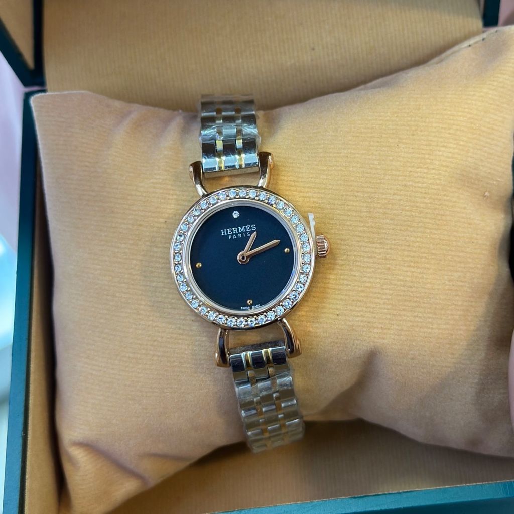 قیمت ساعت دور نگین برند هرمس