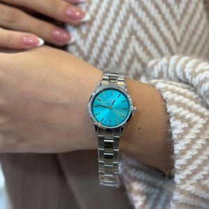 خرید آنلاین ساعت اصلی برند DW