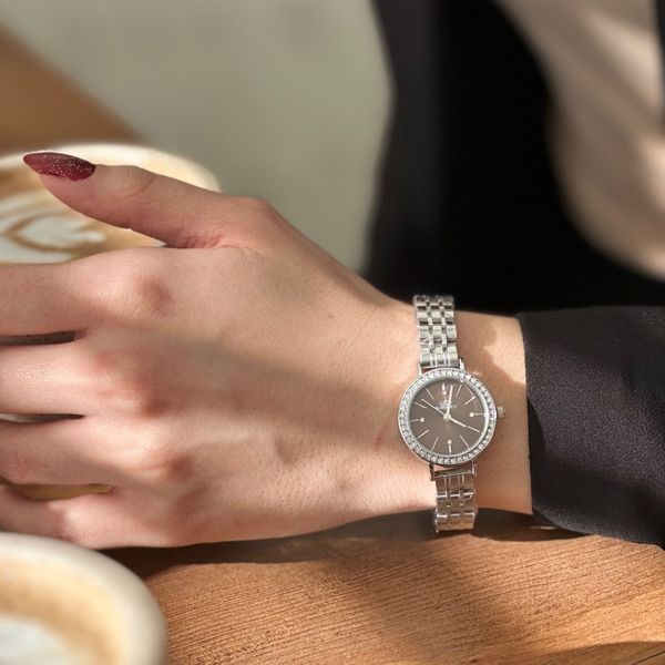 ساعت دور نگین برند اصلی الگانس