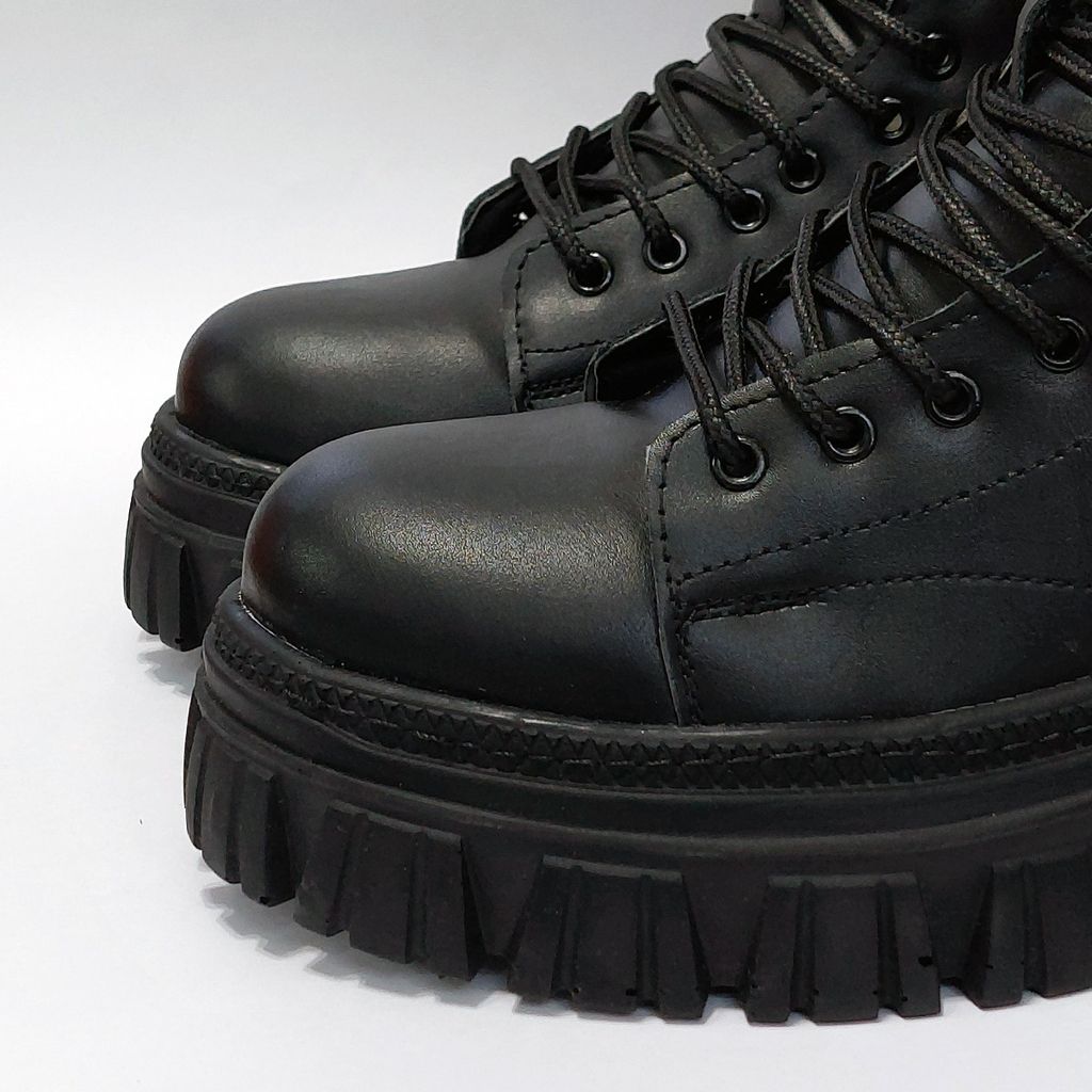 قیمت نیم بوت مردانه برشکا طرح دکتر مارتینز