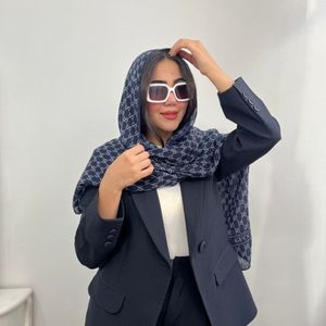 خرید اینترنتی شال نخ چهارفصل