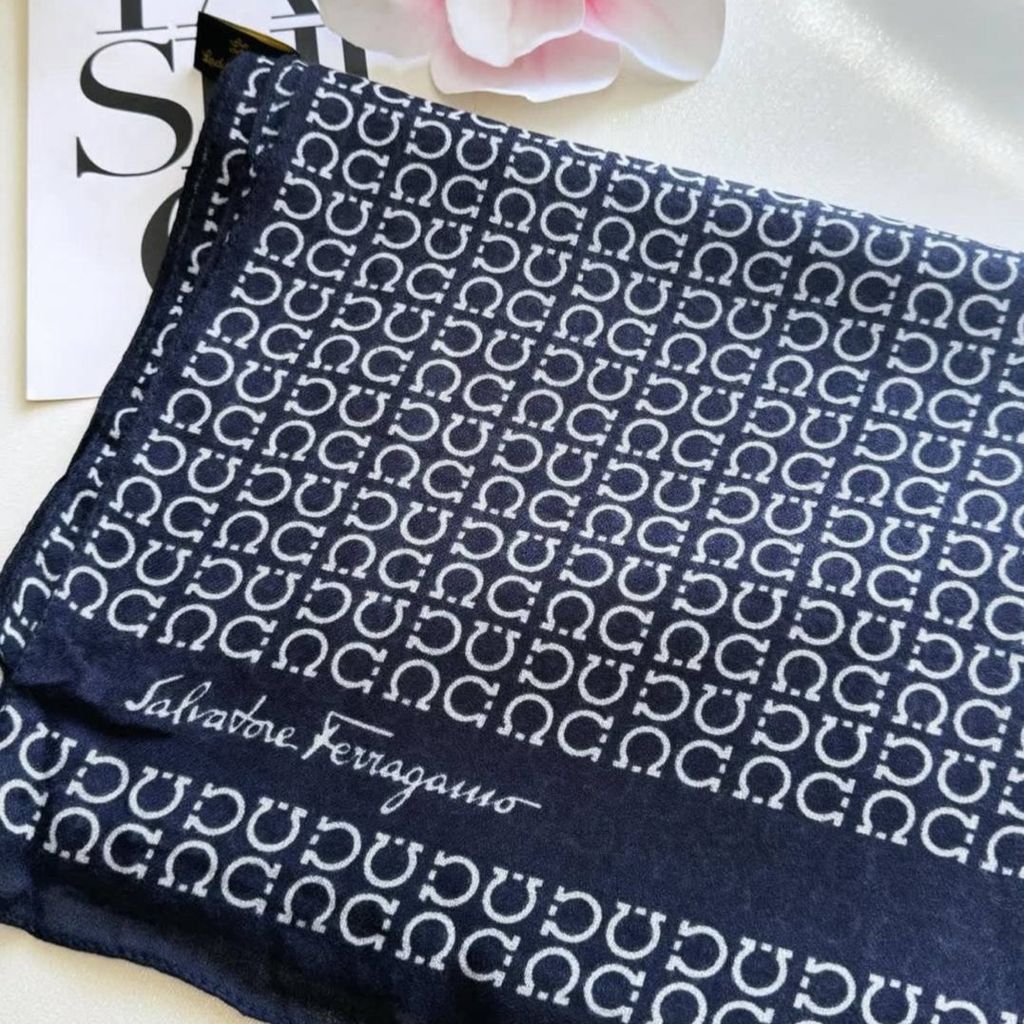 خرید اینترنتی شال نخ چهارفصل