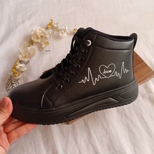 قیمت ارزان نیم بوت زنانه بغل کش ،بوت زنانه  ترند و جدیدl