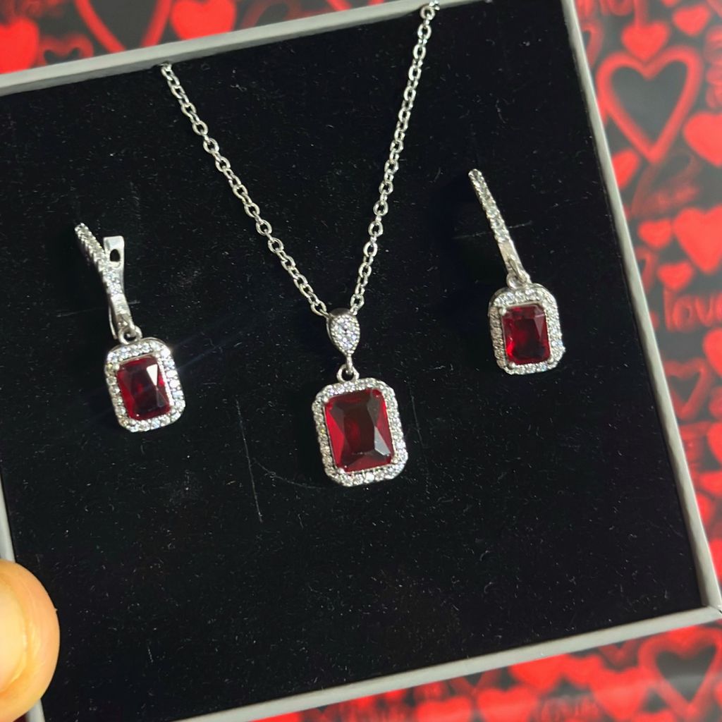 مشخصات نیمست نقره یلدا،عیار 925