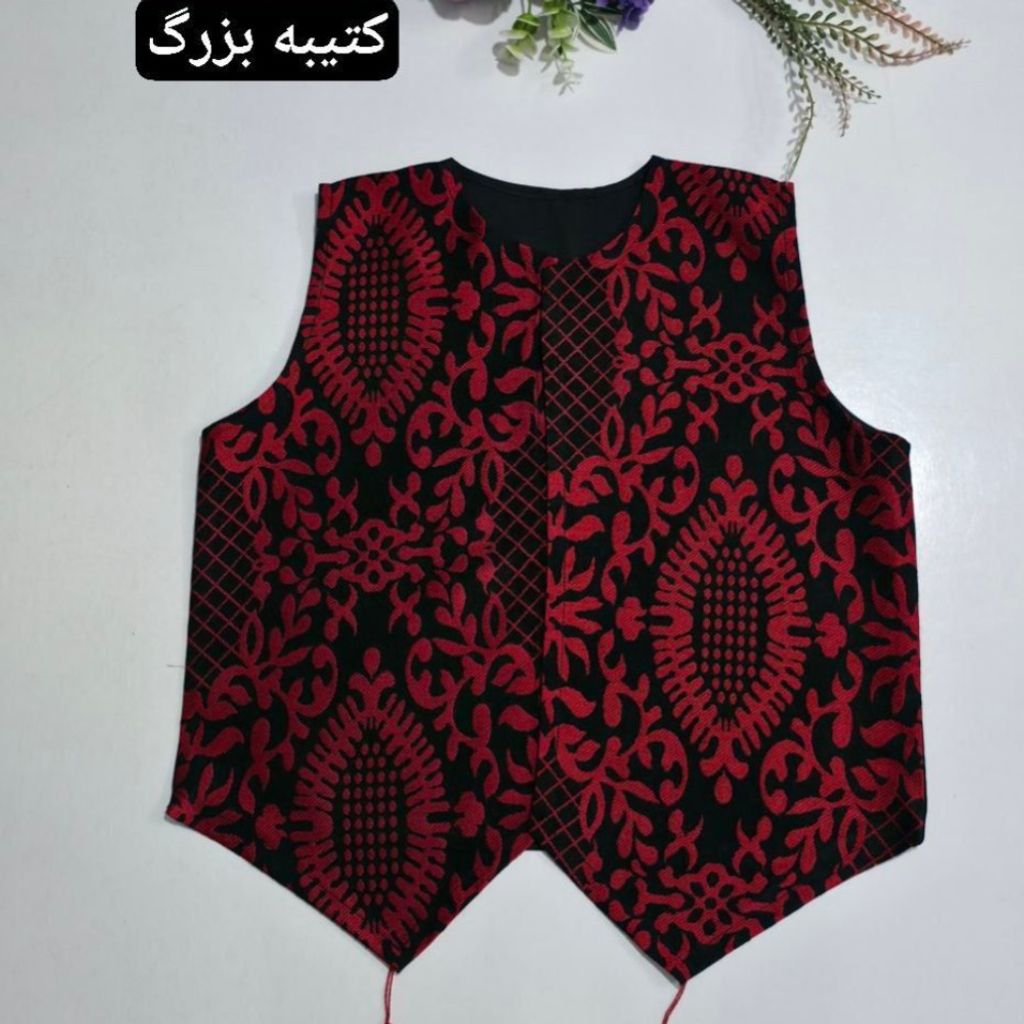 مشخصات جلیقه تک یلدایی نورا