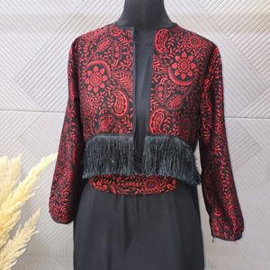 مشخصات ست سروناز یلدایی نورا