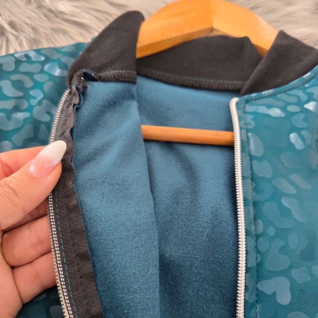 مشخصات بامبر طرح پلنگی