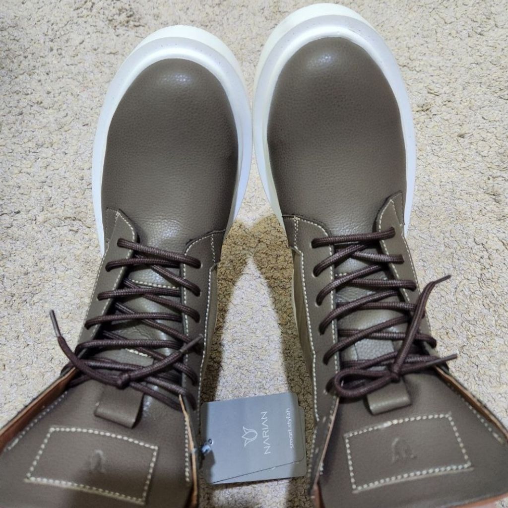 خرید اینترنتی بوت چرم یشمی سایز 39