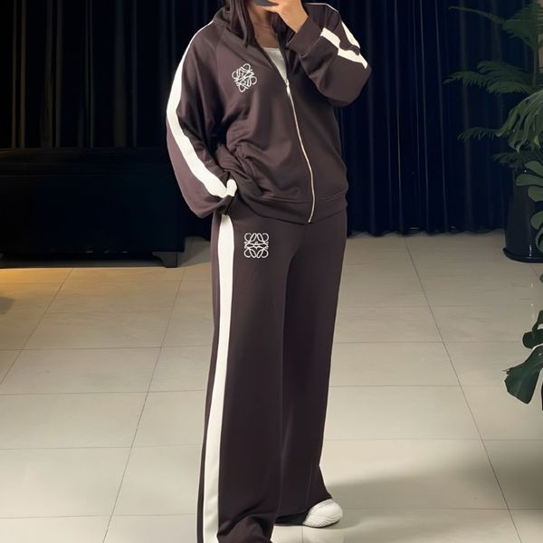 سوییشرت شلوار مدل لوگویی نورا