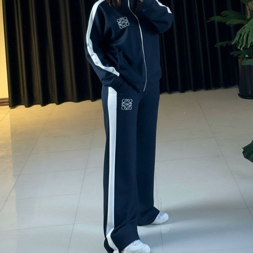 خرید آنلاین سوییشرت شلوار مدل لوگویی نورا