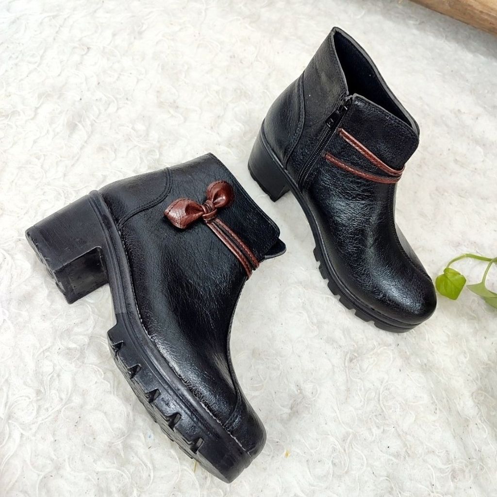 مشخصات نیم بوت اداری دانشجویی عالی سایز36 تا 41 زیره پیو شرکتی پاخور عالی