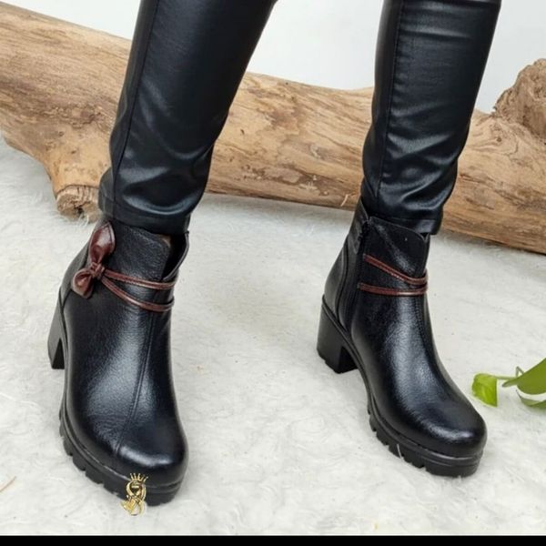 نیم بوت اداری دانشجویی سایز36 تا 41 زیره پیو شرکتی پاخور عالی