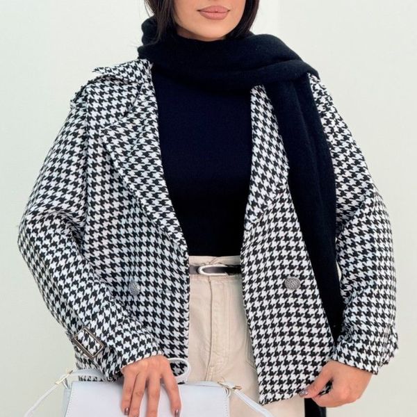 کت دلنیا نورا