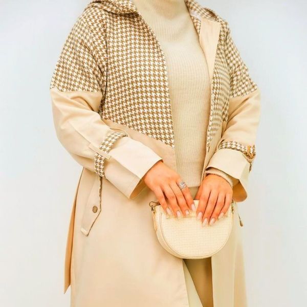 مانتو نیلوفر نورا