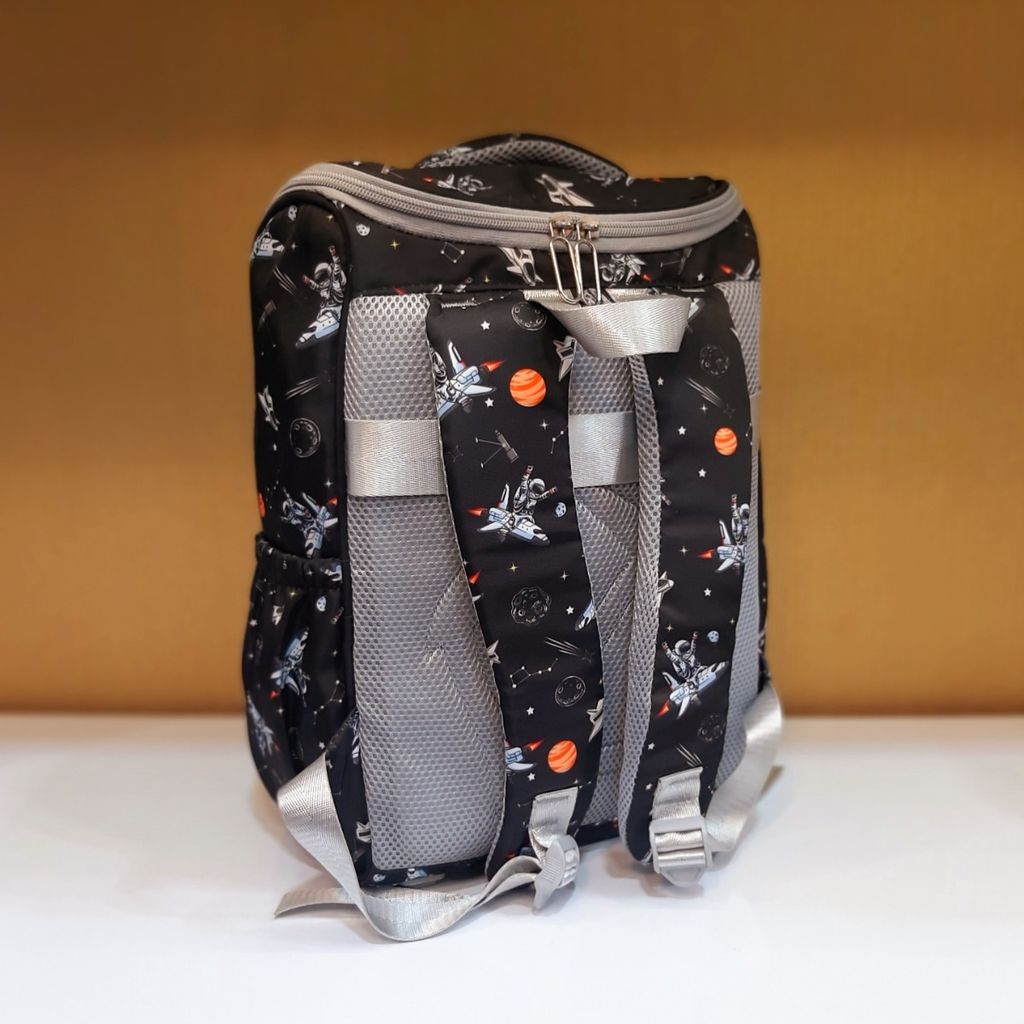 فروش اینترنتی کوله پشتی فضانورد صندوقی طرح انگلیسی