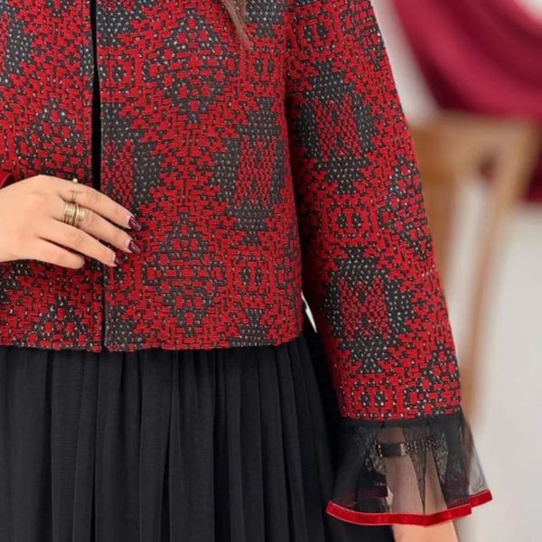 کت و دامن زنانه مجلسی طرح گل بانو