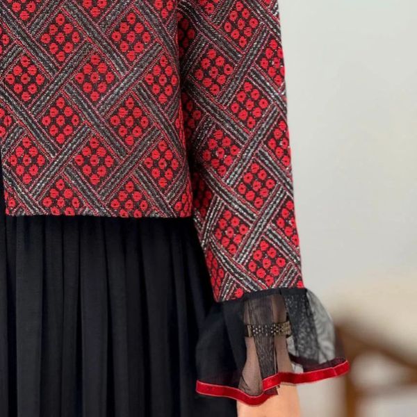 کت و دامن زنانه مجلسی طرح گل بانو