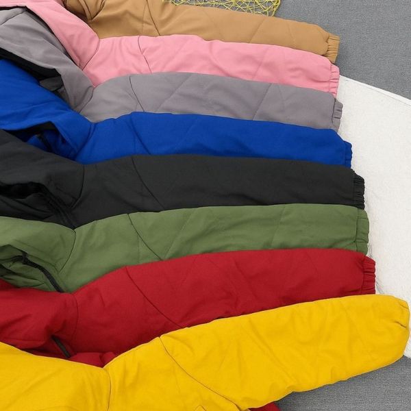 کاپشن باکسی نورا