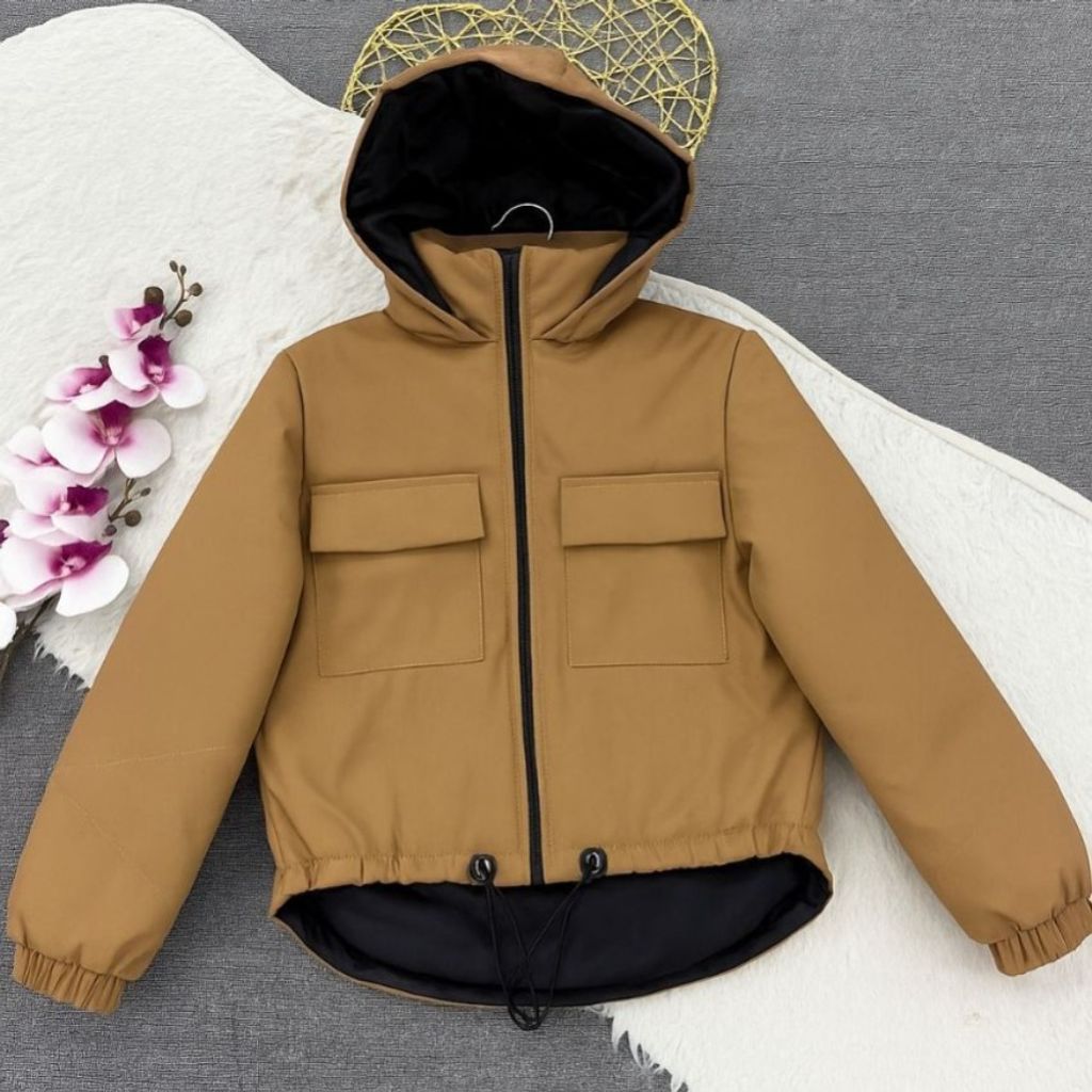 خرید انلاین کاپشن باکسی نورا