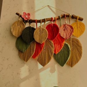 اویز مکرومه برگ مدل مژگان