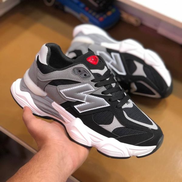 کفش نیوبالانس مردانه 9060 خارجی رنگ مشکی طوسی