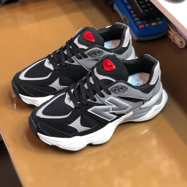 کفش نیوبالانس مردانه 9060 خارجی رنگ مشکی طوسی