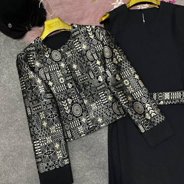 ست‌ کت‌ سارافون هما