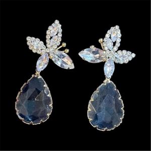 قیمت ارزان گوشواره مجلسی گوشواره کریستالی پروانه نگین دار مجلسی