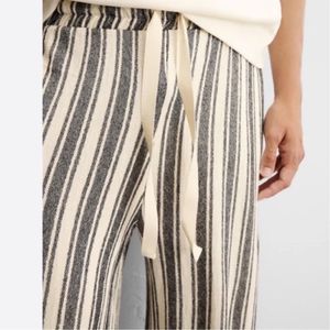 خرید آنلاین شلوار لینن کنفی راه راه زنانه واید لگ ZARA