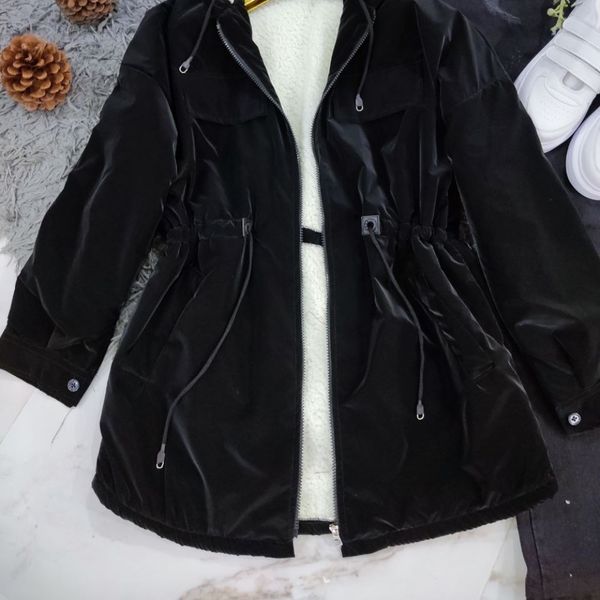 کاپشن سیلیکونی داخل ببعی