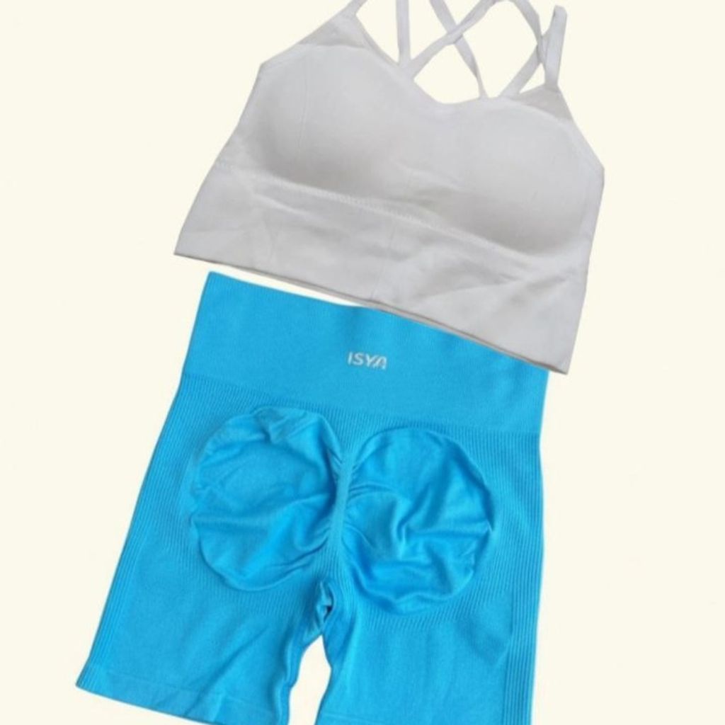 خرید آنلاین ست نیم تنه و شورتک