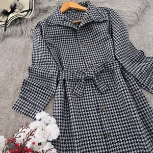 خرید انلاین مانتو بلند زنانه  طرح ریحانه