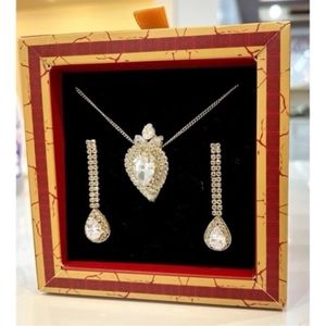 قیمت نیم ست گردنبند گوشواره مجلسی زنانه اشکی نگیندار