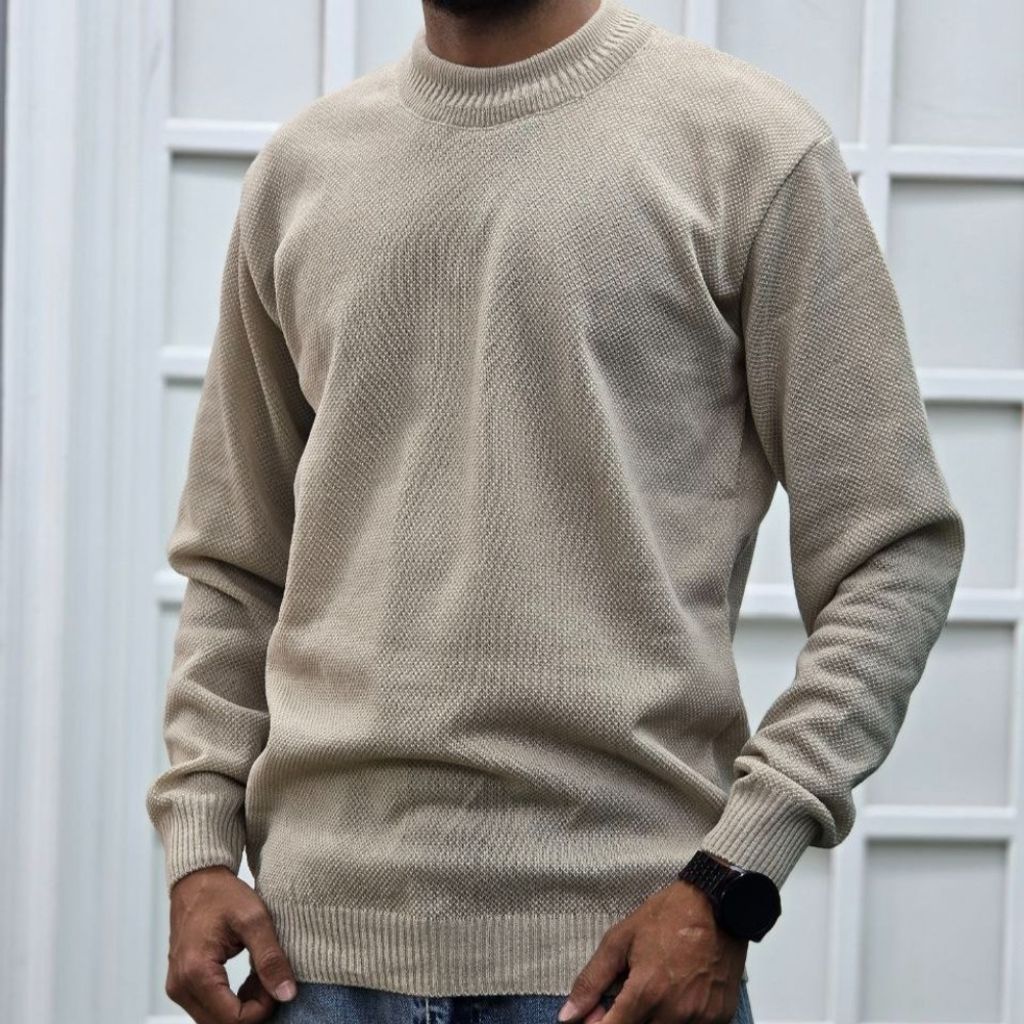 مشخصات پلیور بافت مردانه رنگی با طراحی مینیمال انتخابی خاص برای آقایان خوش پوش
