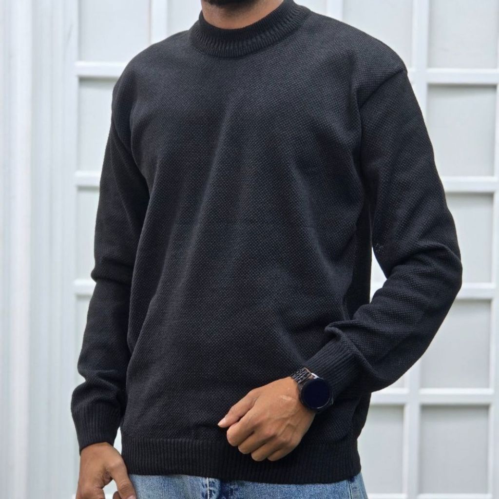 مشخصات پلیور بافت مردانه رنگی با طراحی مینیمال انتخابی خاص برای آقایان خوش پوش