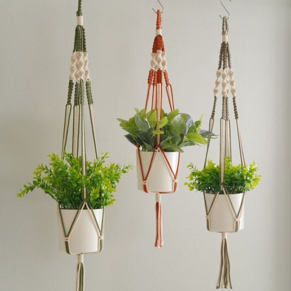 خرید انلاین ست سه عددی آویز گلدان مکرومه بافی عروس