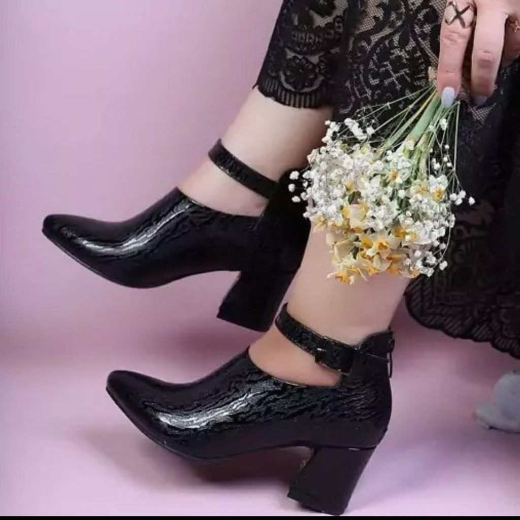 قیمت ارزان کفش مجلسی زنانه پاشنه بلند