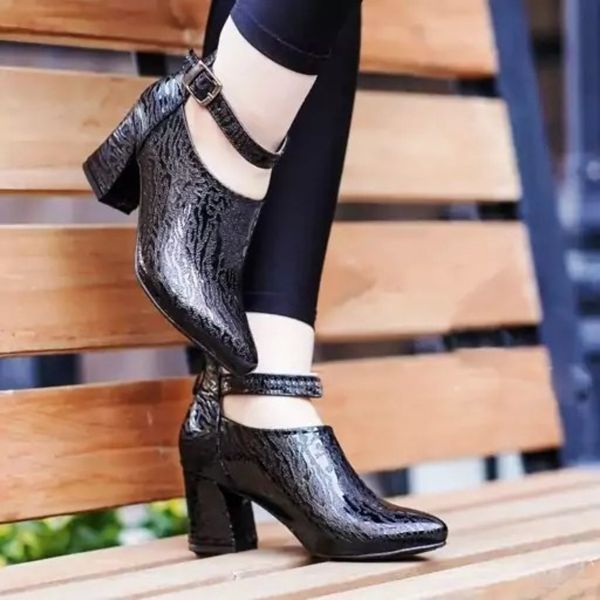 کفش مجلسی زنانه پاشنه بلند