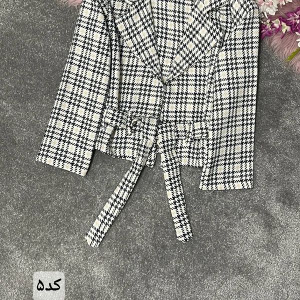 کراپ کت نیلوفر