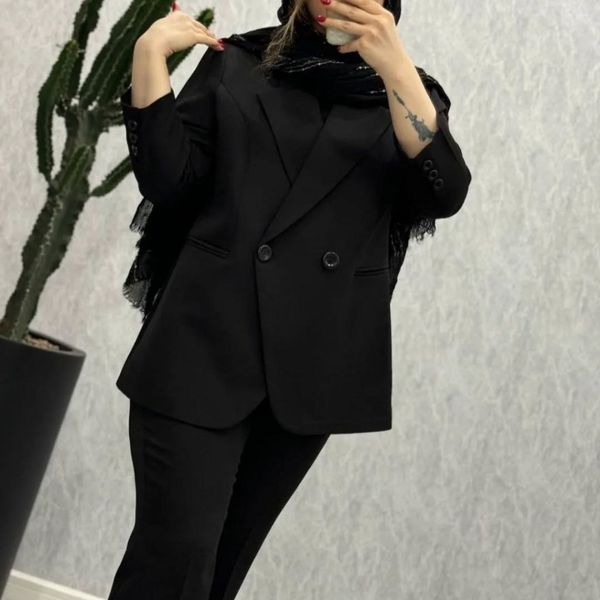 کت شلوار بهاران