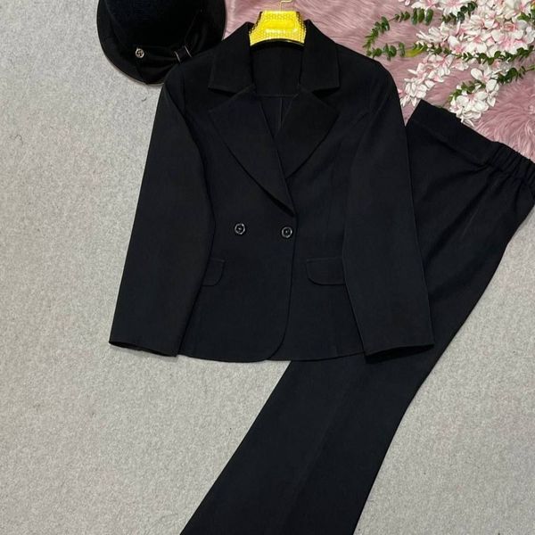 کت شلوار بهاران