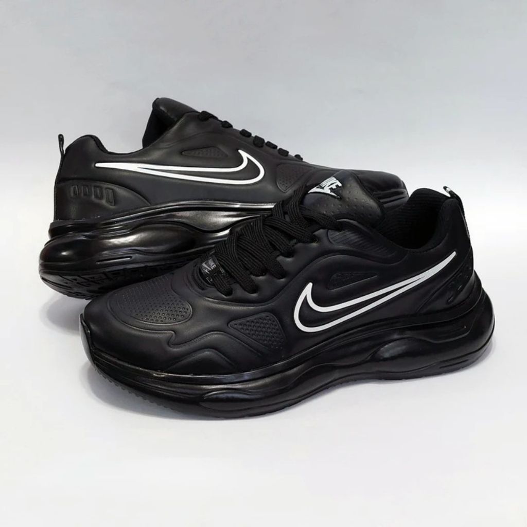 فروش اینترنتی کتونی نایک زوم مشکی ضد آب Nike Zoom