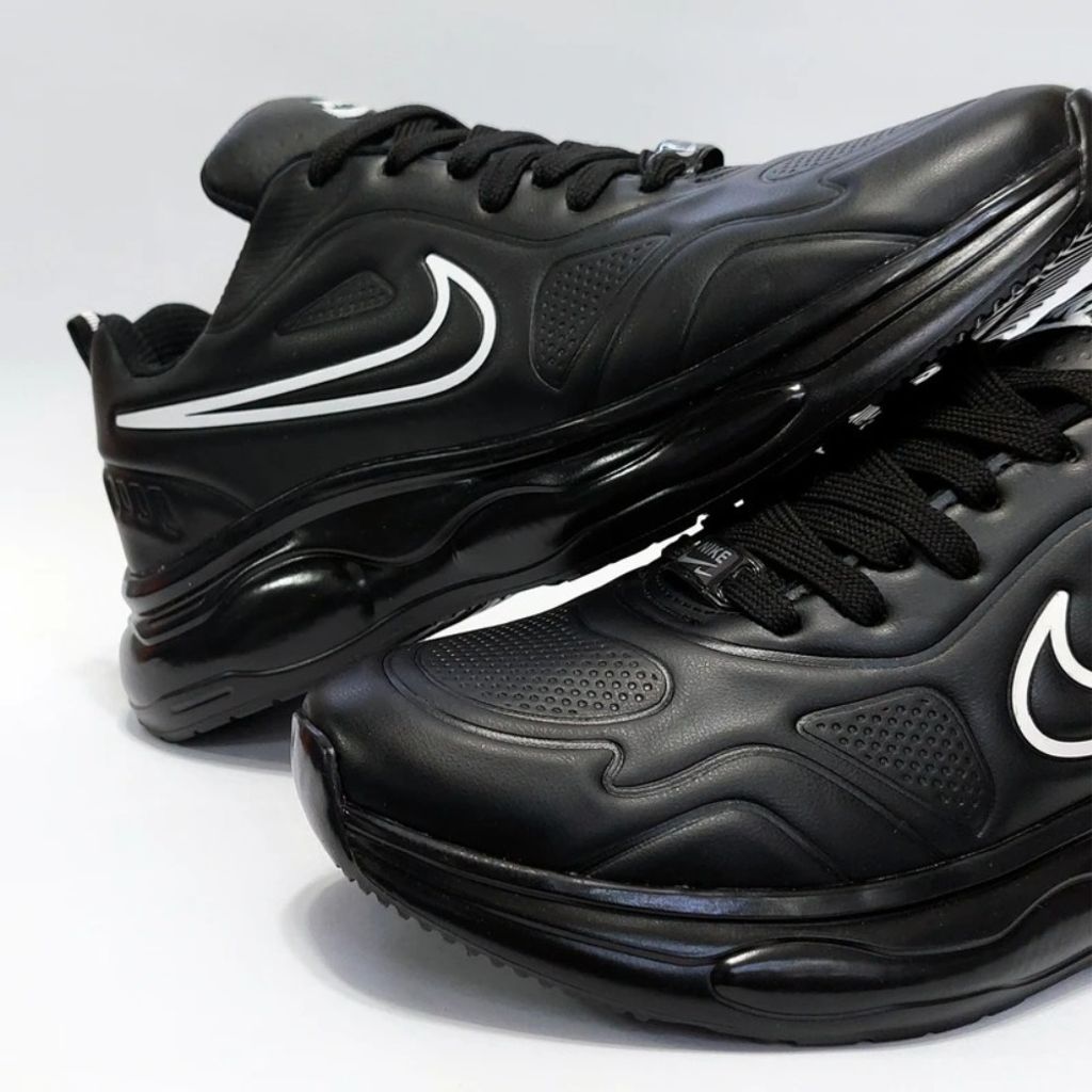 خرید انلاین کتونی نایک زوم مشکی ضد آب Nike Zoom