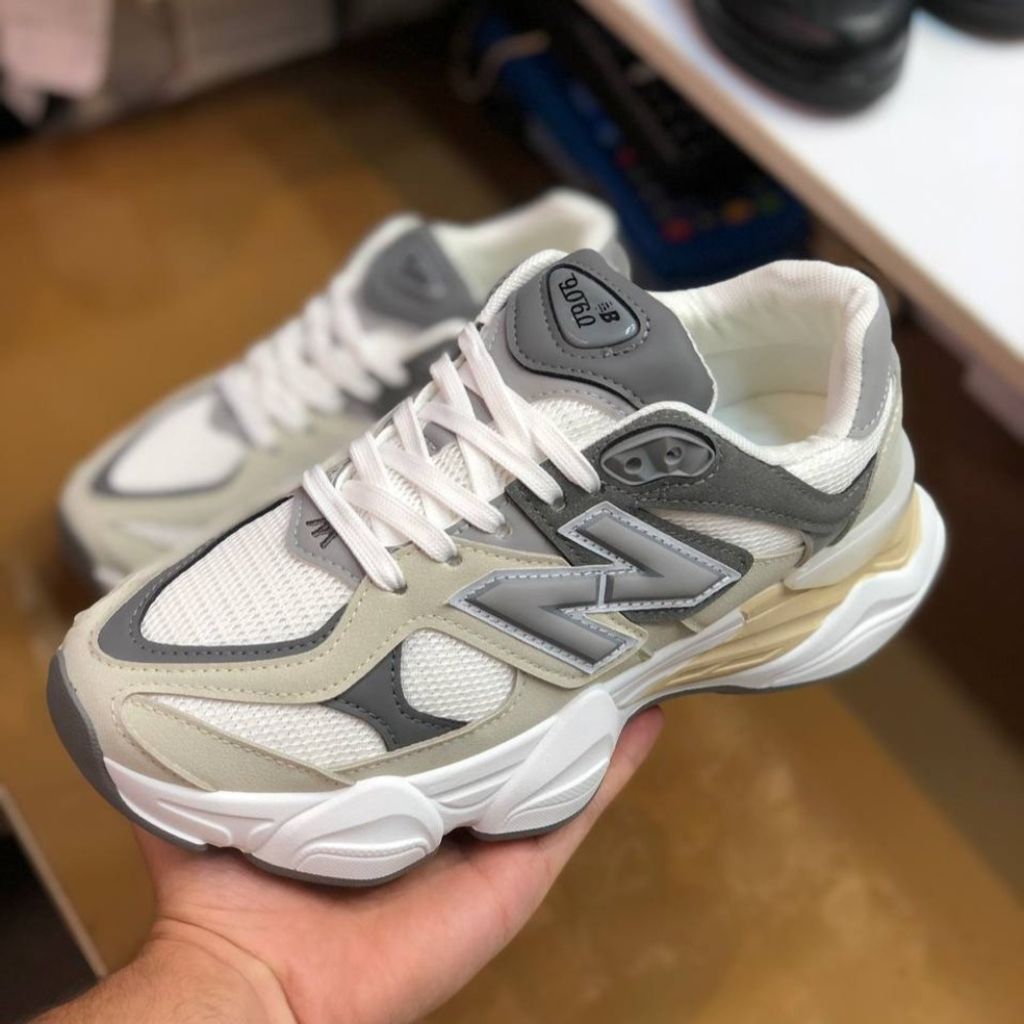 فروش اینترنتی کفش نیوبالانس مردانه 9060 خارجی رنگ سفید طوسی